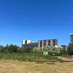 Fully Equipped Apartment, 15 Min To Center
